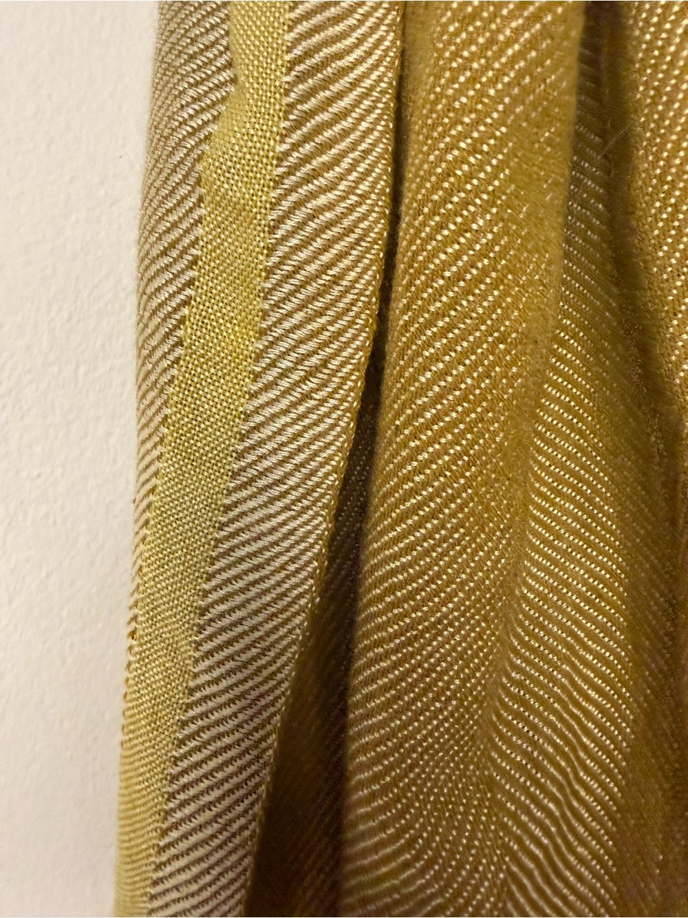 Eileen Fisher Gold Metallic Scarf Shawl Wrap Fringe OS Silk Blend - Picture 2 of 8